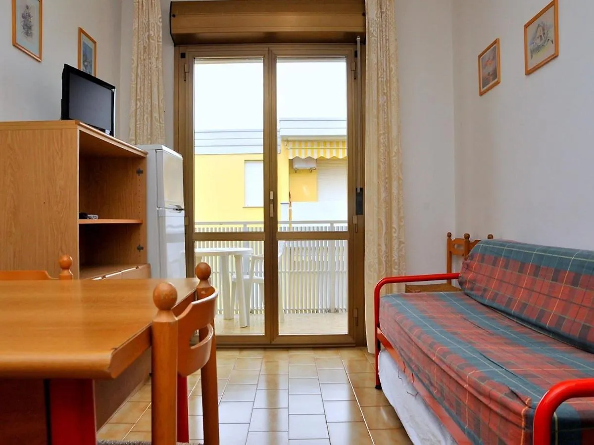 Apartment Luminous Flat 400 M From The Beach For 4 Guests Bibione