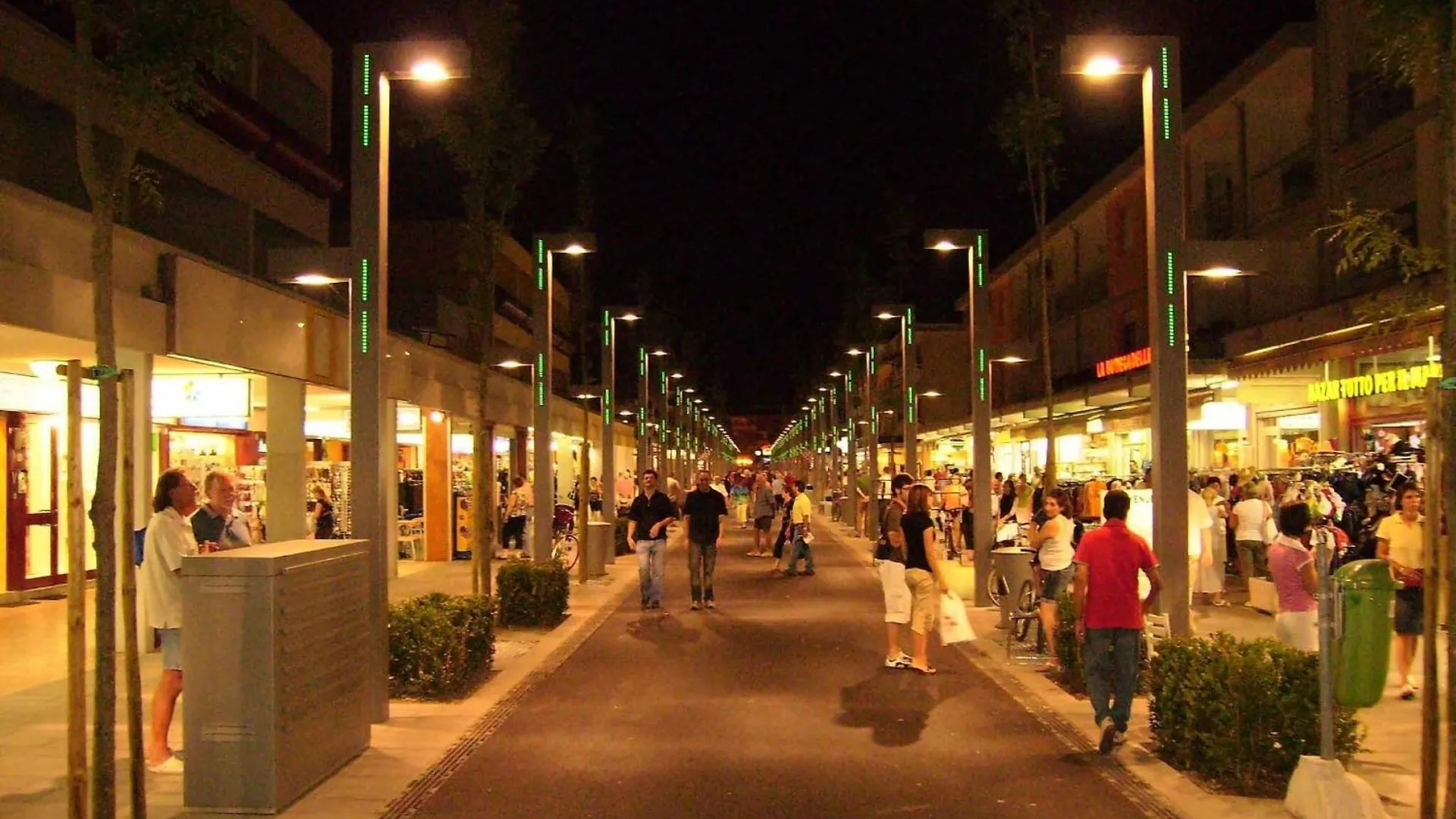 Apartment Luminous Flat 400 M From The Beach For 4 Guests Bibione